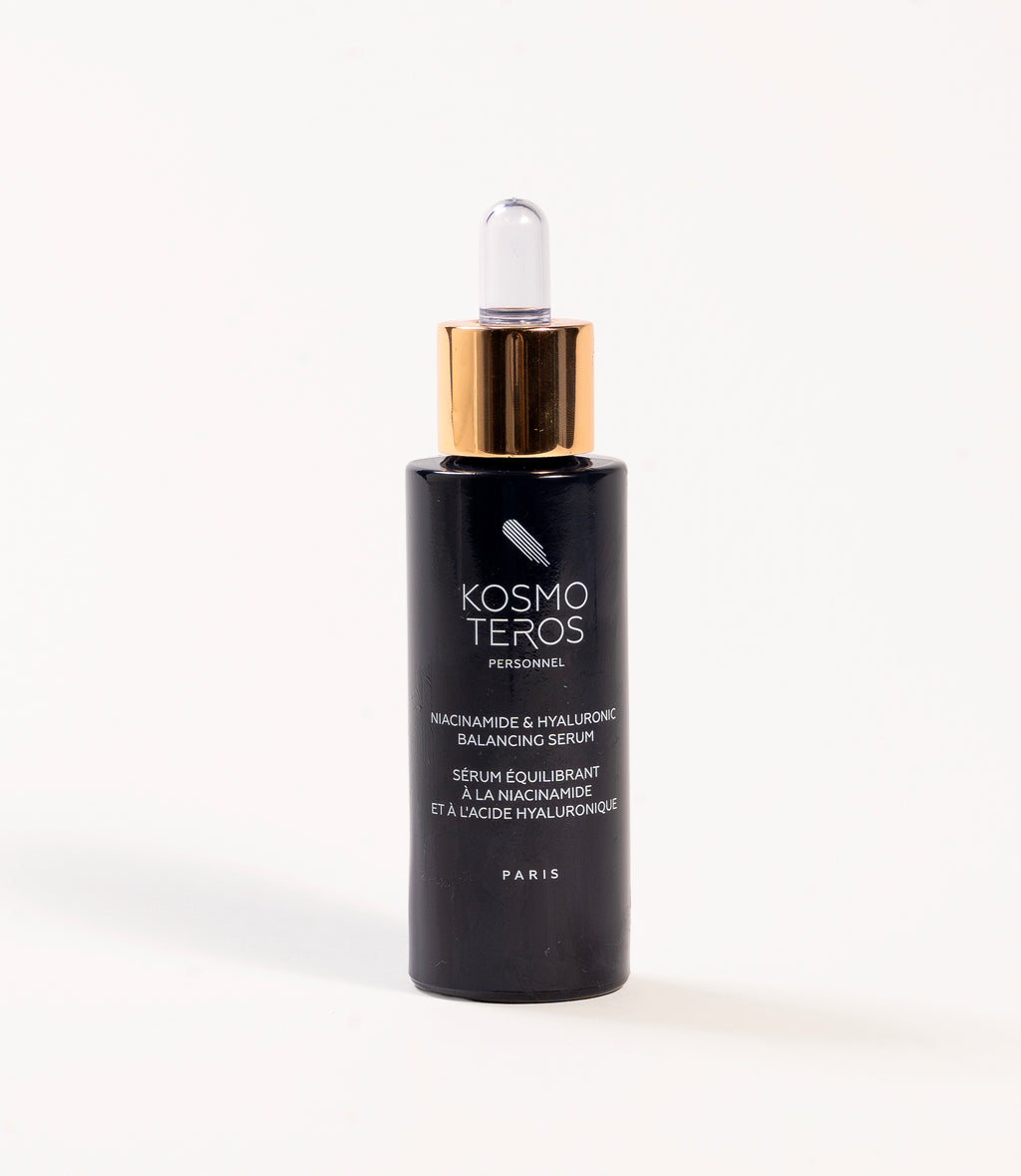 SÉRUM ÉQUILIBRANT À LA NIACINAMIDE ET À L'ACIDE HYALURONIQUE